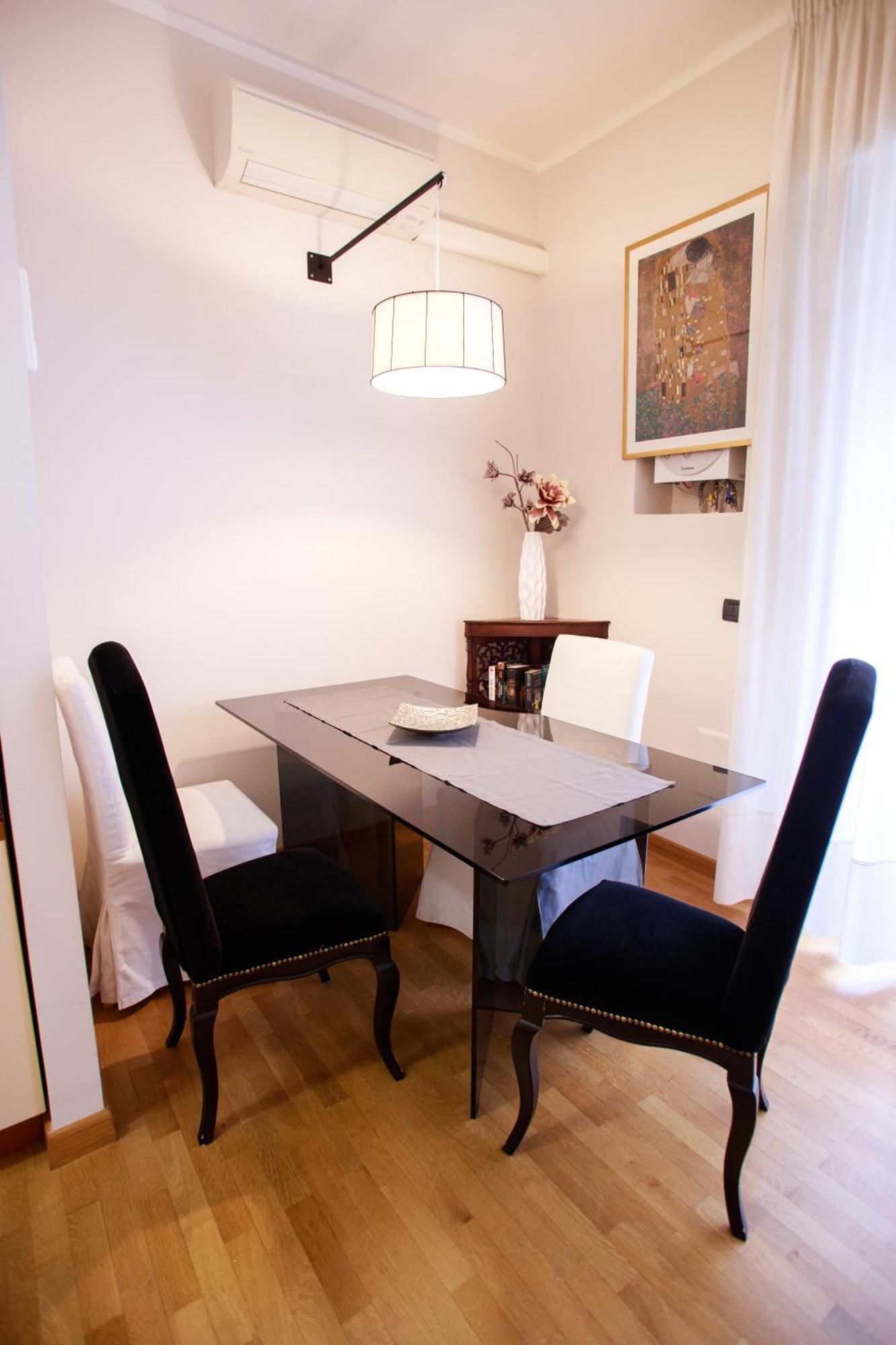 Apartment Sofia House With Private Parking Genua