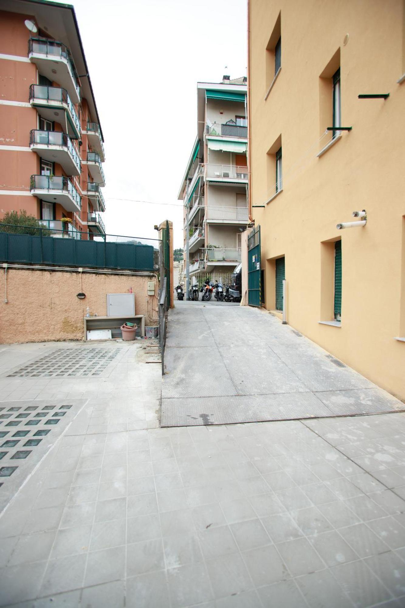 Sofia House With Private Parking Apartment